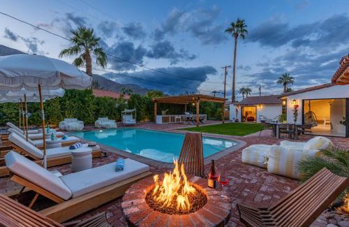 Warm Sands Villa | Casa De Tierra by ACME House Company
