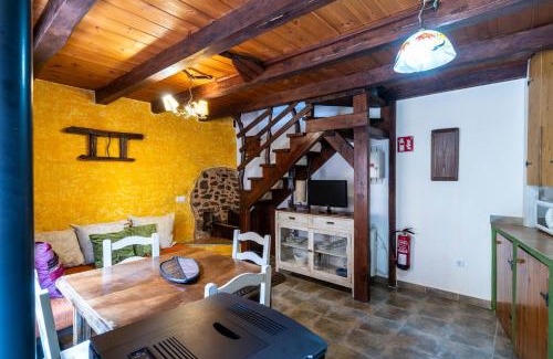 Bembibre House | Casa de turismo rural Sardom3