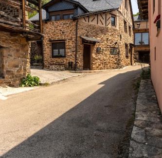 Bembibre Apartment | Casa de turismo rural Sardom2