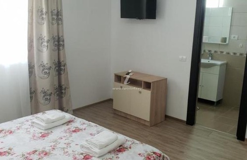 Dubova House | Casa de vacanta Elisa