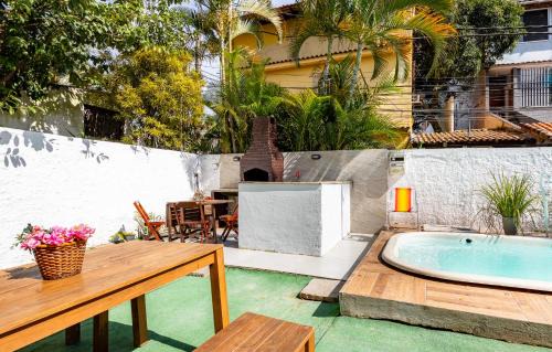 Barra da Tijuca House | Casa de vidro