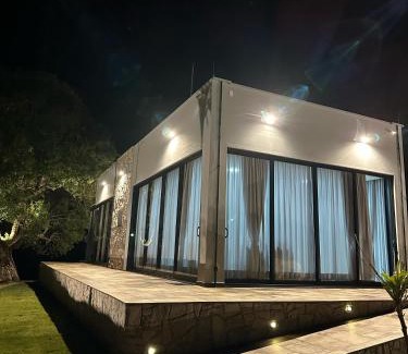 Southeast Region House | Casa de Vidro na Montanha