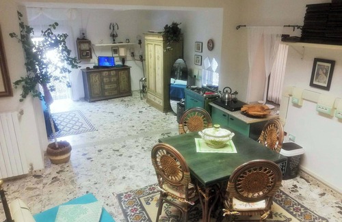 Nuoro Villa | Casa degli Artisti