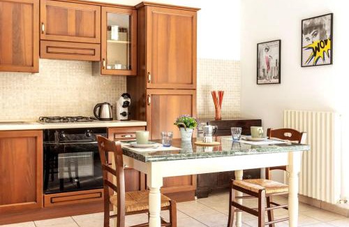 Jesi Apartment | Casa dei quadri monolocale Jesi