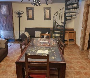Riopar Viejo House | Casa del Águila Dorada