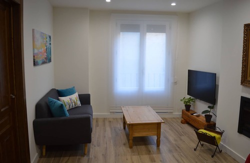 Tudela Apartment | Casa Del Carmen II - Parking included