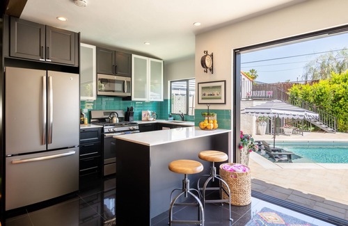 Warm Sands Villa | Casa del Cielo - Walking distance to downtown Palm Springs