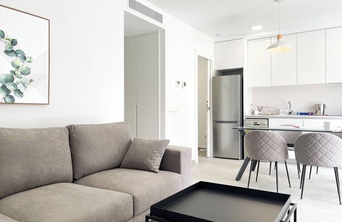 Los Imbernones Apartment | Casa del Rayo de Sol - a home full of sun shine!