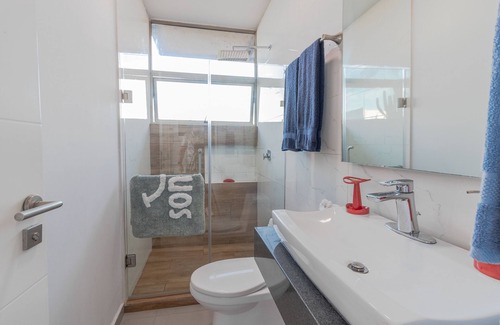 Punta Prieta House | Casa del Faro: Beautiful beachfront house. Private space with beach access