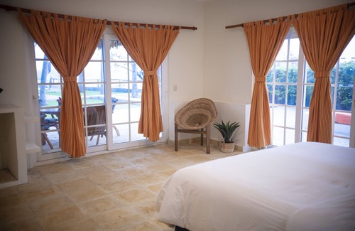 Llano de Los Patos Hotel | Casa del Golfo El Salvador