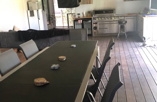 Bonnie Doon House | Casa del Lago (CDL) - Waterfront House - SLEEPS 6