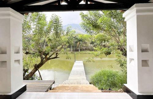 Copacabana Villa | Casa del Lago