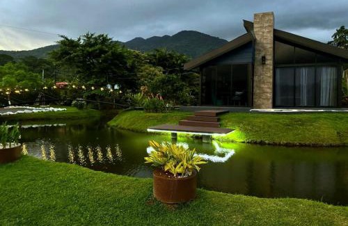 Bijagua Cabin | Casa del Lago