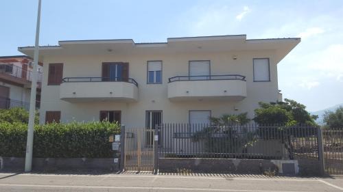 Archi House | Casa del Levante