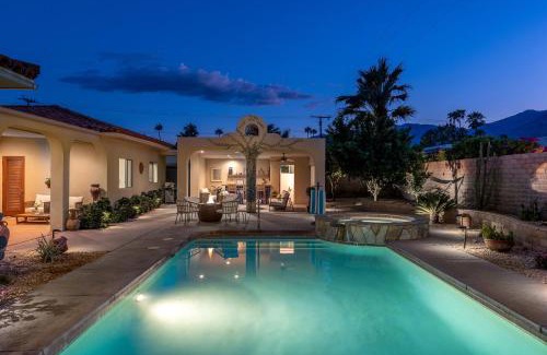 Warm Sands Villa | Casa Del Lobo by ACME House Company