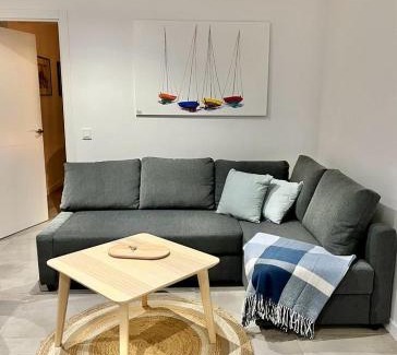 Pla del Bon Repos Apartment | Casa Del Mar 2