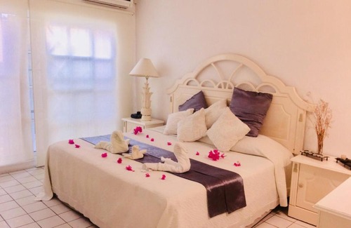 Manzanillo House | CASA DEL MAR