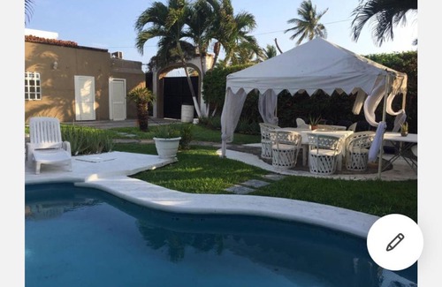 Manzanillo House | CASA DEL MAR
