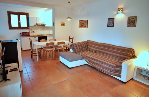 Bagno-Sprizze Apartment | Casa del Mare – Oasi verde a soli 100m dal mare!