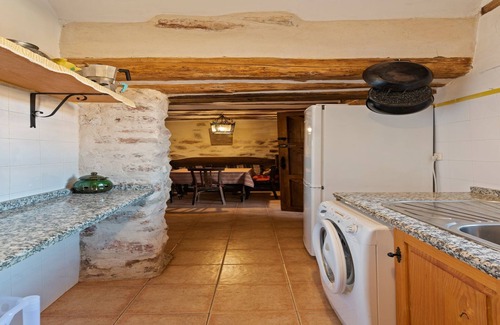 Alcaraz Cottage | Casa del Palomar with Spa and shared pool for 6