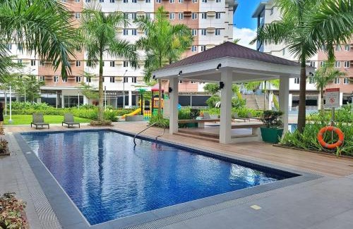 Trece Martires Apartment | Casa Del Perucho