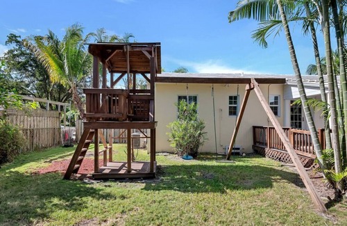 South Miami House | Casa Del Sol 3 Bed 1 Bath w/Tropical Garden 6711