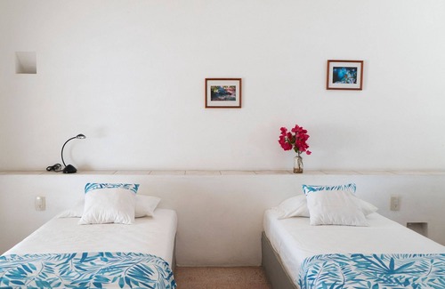 Las Playas Hotel | Casa del Sol in Acapulco
