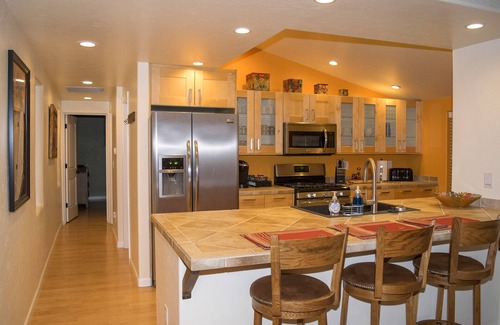 Samos House | Casa Del Sol *NEWLY RENOVATED*