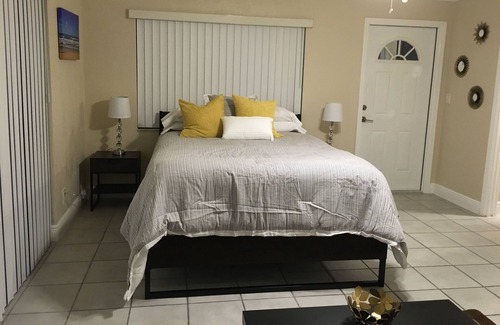 Coral Ridge Apartment | Casa del Sol Waterfront Resort Marina
