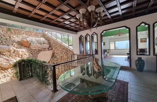 Tannourine El Tahta House | Casa Del Sultan Infinity Pool Garden Private