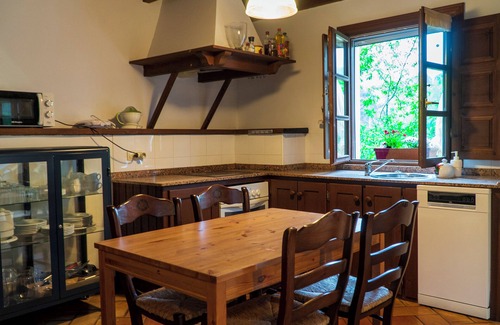Porrua House | Casa del Sur. holiday home with garden in Llanes.
