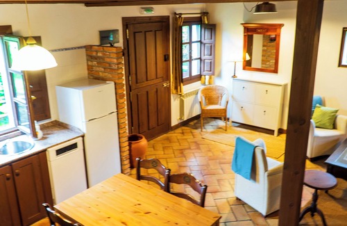 Porrua House | Casa del Sur. holiday home with garden in Llanes.