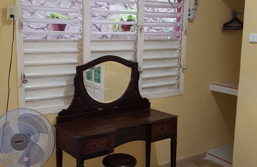 Camaguey House | Casa Delfín y Elena