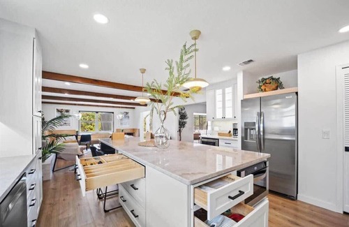 Palm Harbor House | Casa Delfin: Canal-Front Oasis in Palm Coast