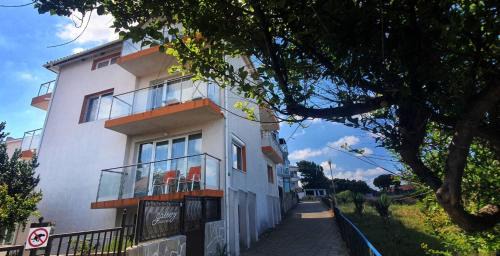 Akhtopol House | Casa DELL'ARTE