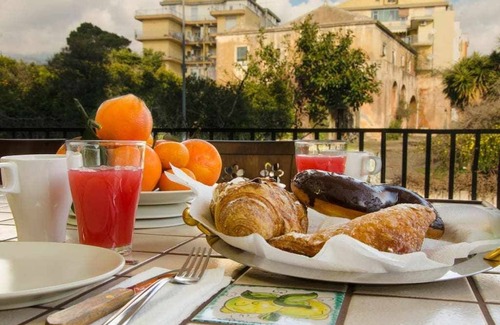 Giarre Apartment | Casa della Giara, parking, supermarket 200m away