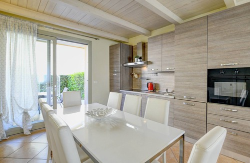 Pieve Vecchia Apartment | Casa della Romantica near to the beach