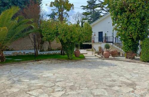 Venticano House | Casa delle Foglie