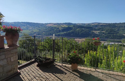 Rosora Bed & Breakfast | Casa delle Noci b&b