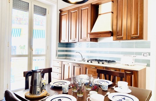 Salerno Apartment | CASA di Ale & Frank - Central and Roomy Apartment