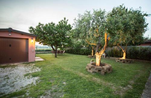 Tavullia House | Casa di Marco e Kaila