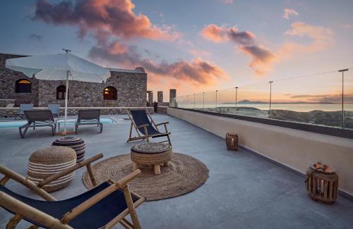 Anafi Hotel | Casa Di Namphio Villa & Suites Anafi