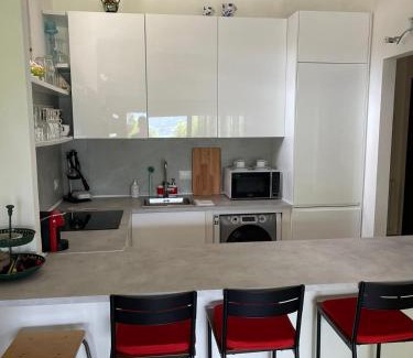 Porto Valtravaglia Apartment | Casa di Paolino