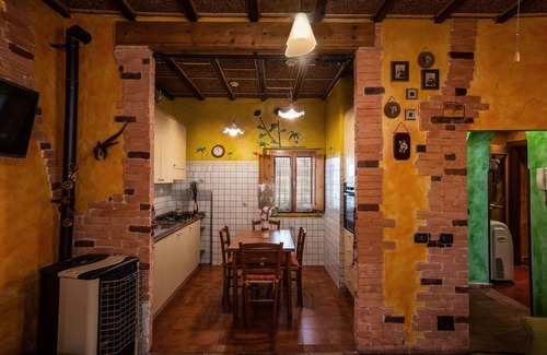 Poggibonsi Apartment | Casa di Pierina: the touch of the Artist. Enogastronomy and Romanticism