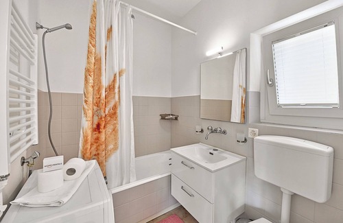 Losone Apartment | Casa di Tino, Losone, Ascona, Switzerland