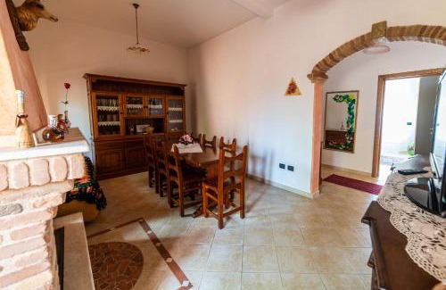 Riola Sardo Apartment | Casa Diana P3115