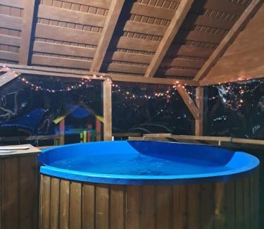 Garda de Sus House | Casa din Poiană
