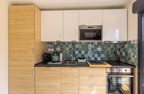 Sommieres Hotel | Casa Dina