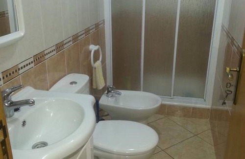 Penha Garcia House | Casa do Alecrim a vacation home with two bedrooms and four beds
