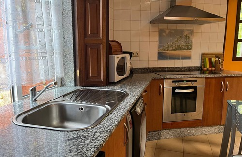 Carcacia House | Casa Do Caseiro-Near Santiago de Compostela